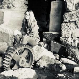 Meet your Posher, Milea